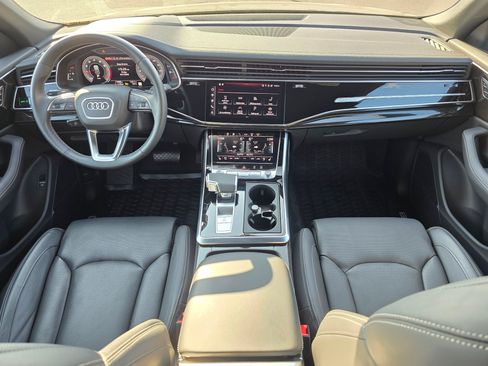 Certified 2025 Audi Q8 Prestige AWD/4WD image 8