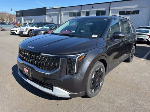 New 2026 Kia Carnival EX image 3