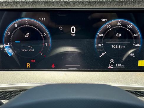 New 2025 Volkswagen Tiguan S image 43