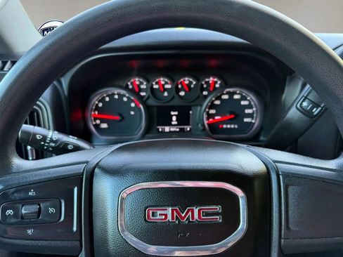 Used 2023 GMC Sierra 2500 Pro w/ Convenience Package AWD/4WD image 18