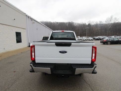 New 2025 Ford F350 XL w/ FX4 Off-Road Package image 7