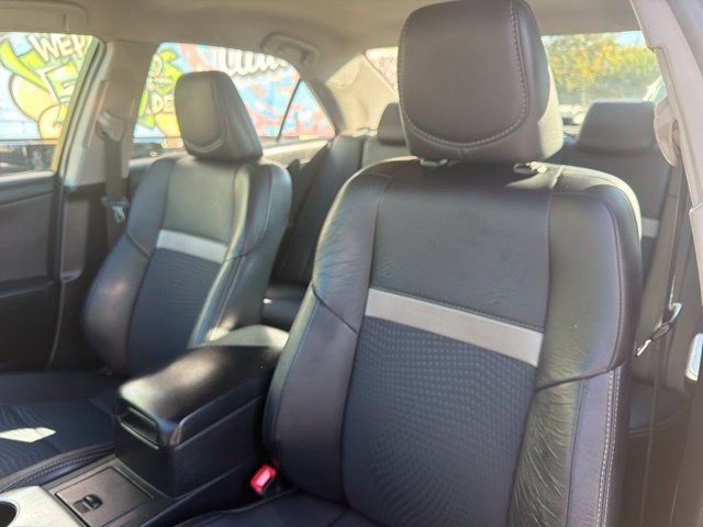 Used 2013 Toyota Camry SE FWD image 15