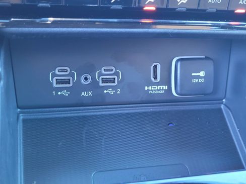 New 2025 Jeep Grand Cherokee Summit AWD/4WD image 17