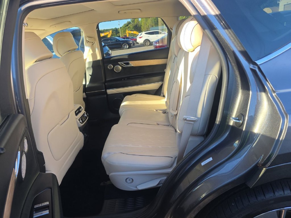 Used 2023 Genesis GV80 2.5T w/ Prestige Package AWD/4WD image 8