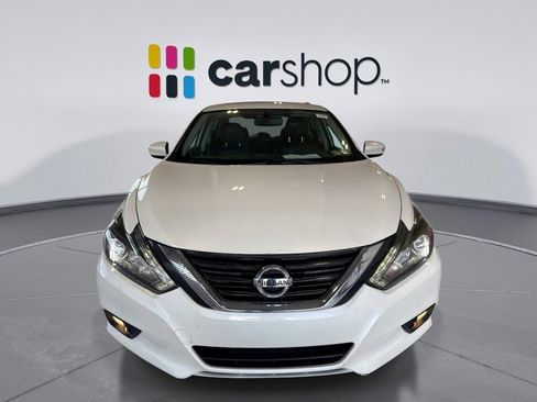 Used 2016 Nissan Altima 2.5 SL w/ 2.5 Technology w/LED Package FWD image 8