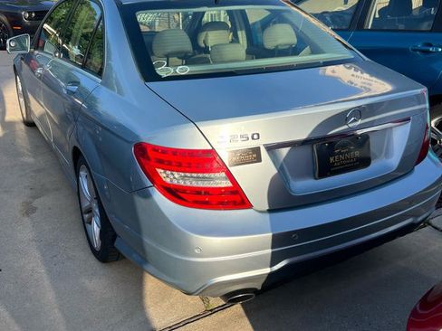 Used 2013 Mercedes-Benz C 250 Sedan w/ Premium 1 Pkg image 4