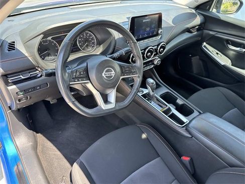 Used 2022 Nissan Sentra SR w/ Electronics Package image 18