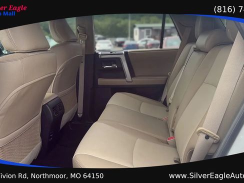 Used 2016 Toyota 4Runner SR5 Premium AWD/4WD image 10