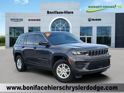 Used 2025 Jeep Grand Cherokee Laredo w/ Trailer Tow Package
