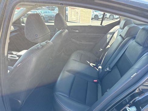 Used 2022 Nissan Altima 2.5 SR image 26