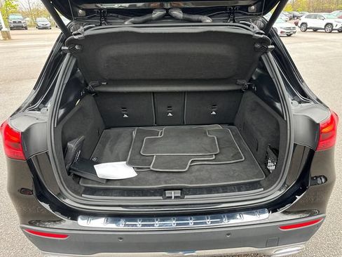 Used 2025 Mercedes-Benz GLA 250 4MATIC image 13