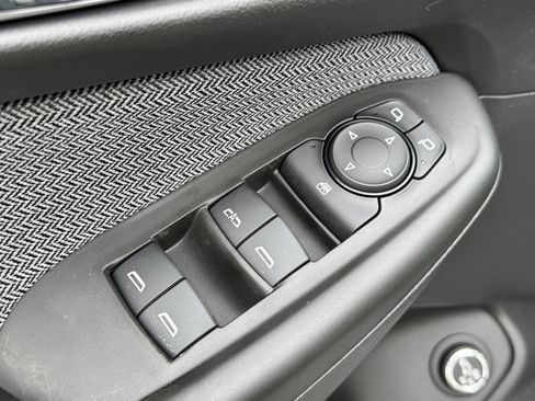 New 2026 Chevrolet TrailBlazer LT w/ Convenience Package FWD image 4