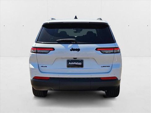 New 2025 Jeep Grand Cherokee L Limited w/ Black Appearance Package image 8