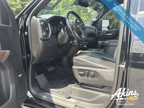 Used 2022 Chevrolet Silverado 3500 High Country AWD/4WD image 15