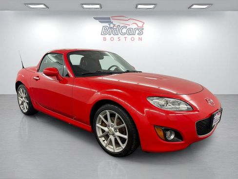 Used 2009 MAZDA MX-5 Miata Touring RWD image 3