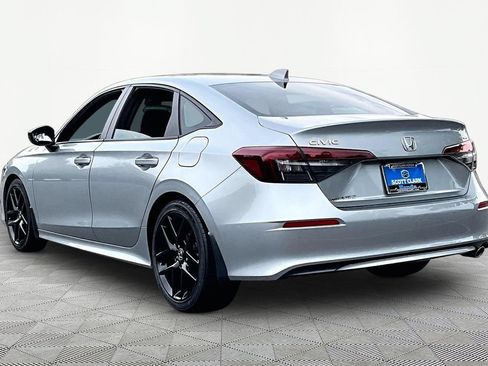 Used 2025 Honda Civic Sport image 5