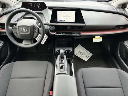 New 2026 Toyota Prius Plug-In Hybrid FWD image 12