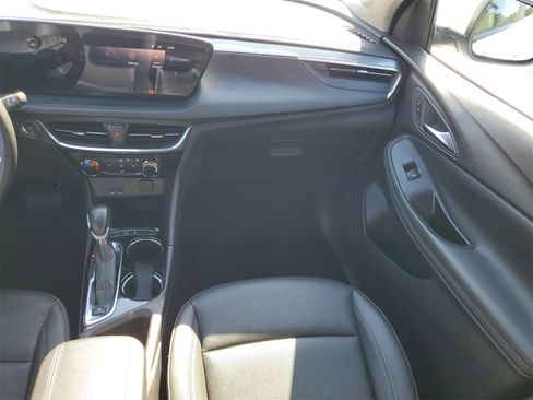 Used 2024 Buick Encore GX Sport Touring image 26