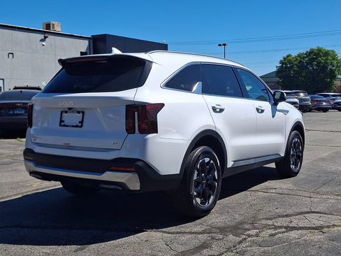 Used 2026 Kia Sorento S AWD/4WD image 6