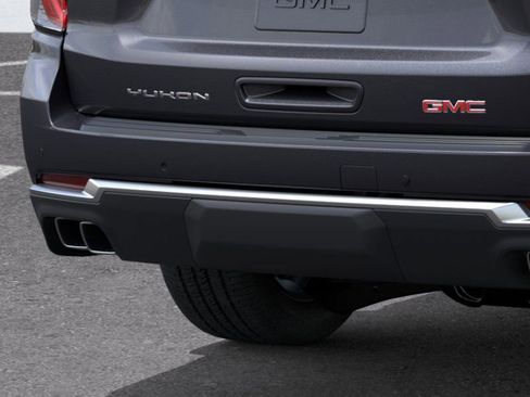 New 2026 GMC Yukon XL Denali image 14