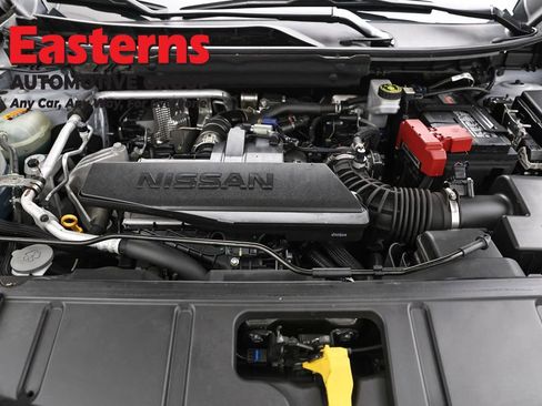 Used 2024 Nissan Rogue S AWD/4WD image 7