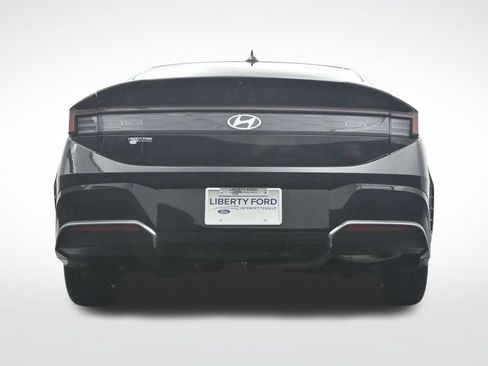 Used 2025 Hyundai Sonata SEL FWD image 45