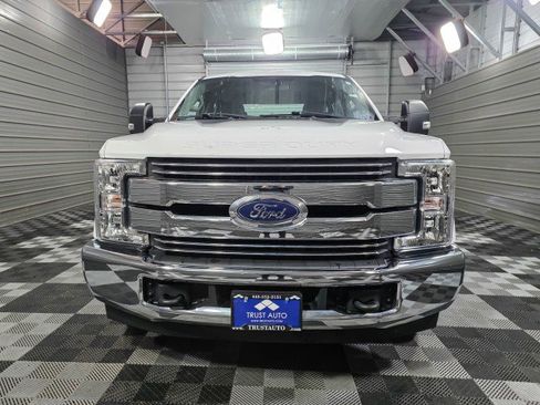 Used 2019 Ford F250 XL w/ Power Equipment Group image 3