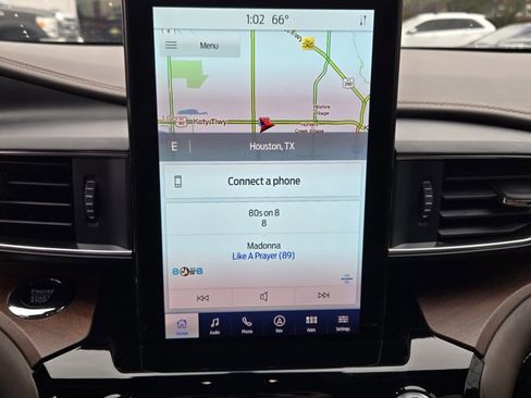 Certified 2023 Ford Explorer King Ranch w/ Technology Package image 14