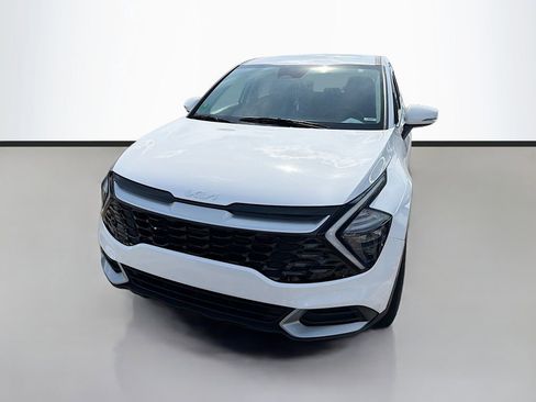 Used 2023 Kia Sportage EX FWD image 2