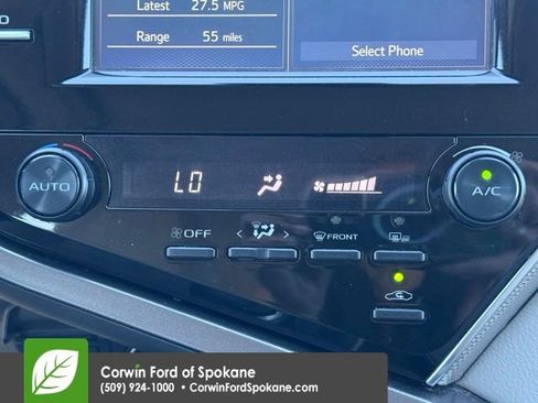 Used 2018 Toyota Camry SE w/ Moonroof Package FWD image 27