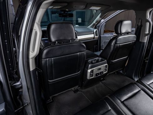Used 2021 Ford F250 Lariat w/ Lariat Value Package AWD/4WD image 33