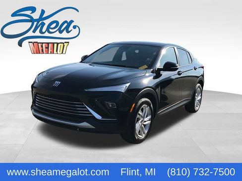 Used 2024 Buick Envista Preferred w/ Convenience I Package FWD image 1