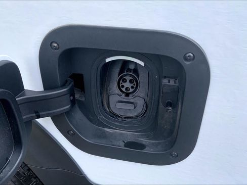 Used 2025 Chevrolet Brightdrop 600 FWD image 28