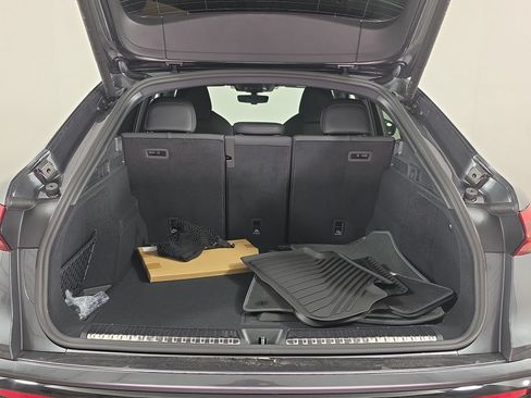 New 2026 Audi SQ5 Premium Plus AWD/4WD image 10