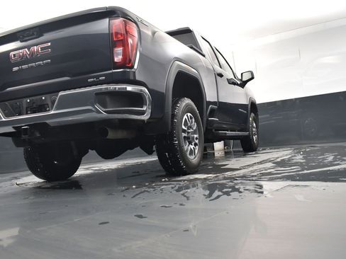 Used 2024 GMC Sierra 2500 SLE w/ SLE Value Package; image 27