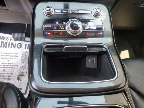 Used 2022 Lincoln Nautilus FWD w/ Premium Package image 26