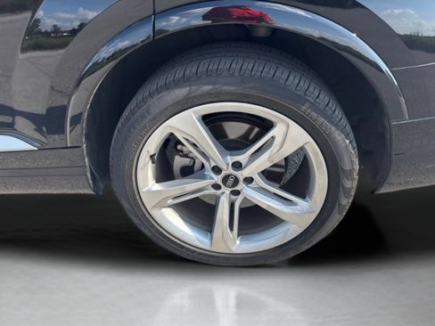 Used 2019 Audi Q7 3.0T Prestige w/ Prestige Package AWD/4WD image 33