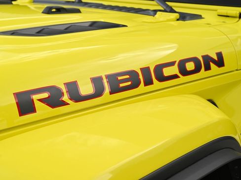 Used 2024 Jeep Wrangler Unlimited Rubicon AWD/4WD image 43