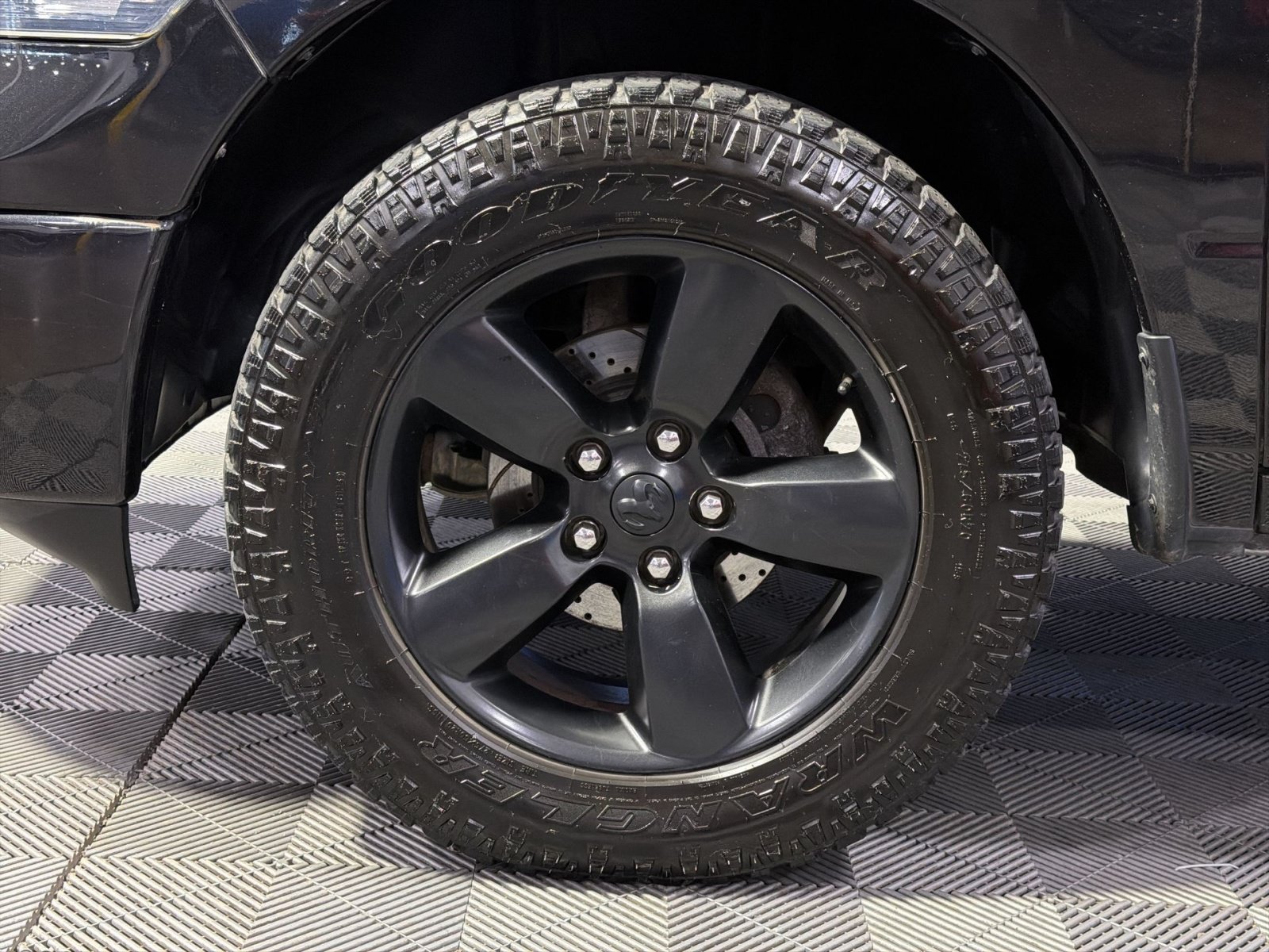Used 2019 RAM 1500 Big Horn AWD/4WD image 16