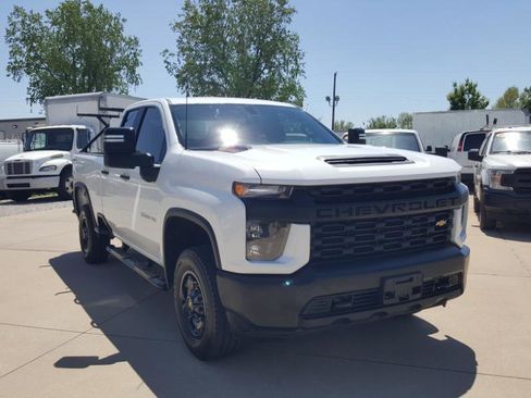 Used 2020 Chevrolet Silverado 2500 W/T w/ WT Convenience Package AWD/4WD image 5