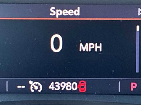 Certified 2023 Chevrolet Traverse LT w/ LPO, Floor Liner Package image 12