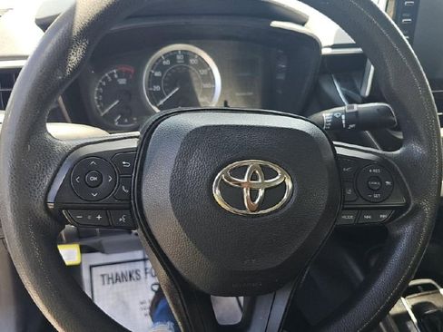 Used 2021 Toyota Corolla LE w/ Carpet Mat Package (TMS) image 6