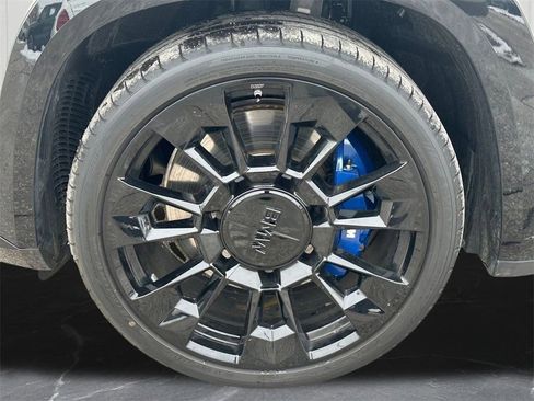 Used 2026 BMW XM Label Red image 36