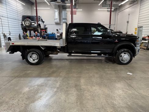 Used 2025 RAM 5500 Tradesman AWD/4WD image 5