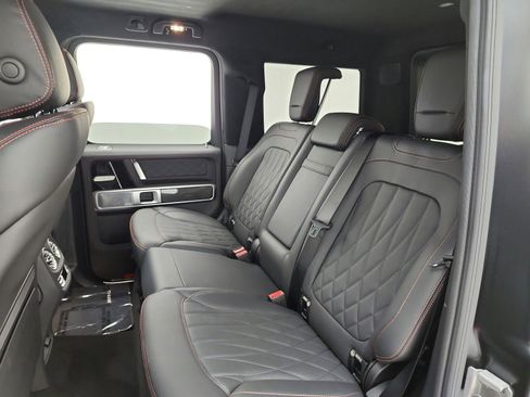 Used 2025 Mercedes-Benz G 63 AMG 4MATIC image 16
