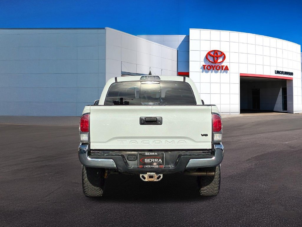 Used 2023 Toyota Tacoma TRD Off-Road AWD/4WD image 11