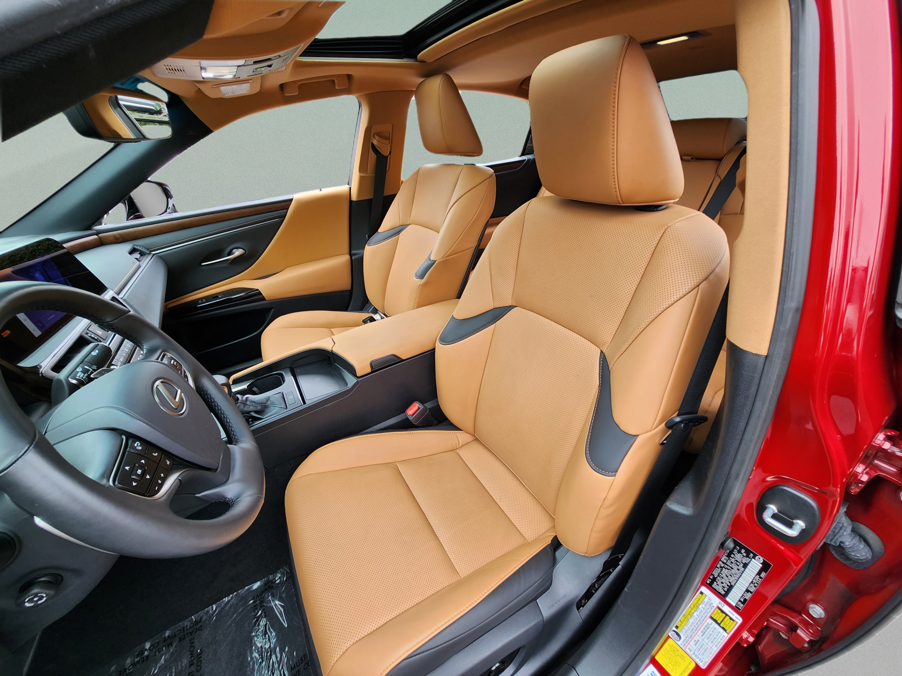 Certified 2025 Lexus ES 350 w/ Premium Package FWD image 17