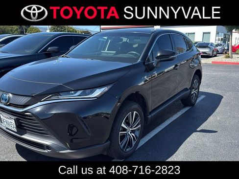 Used 2023 Toyota Venza LE AWD/4WD image 1