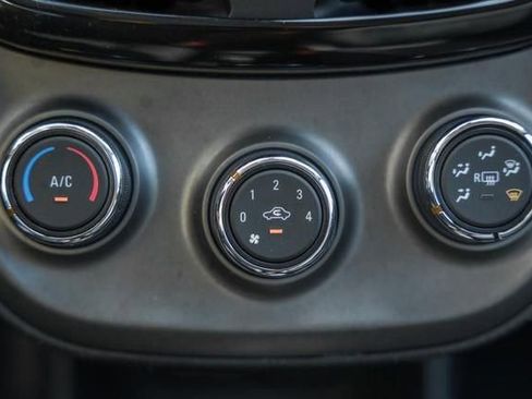 Used 2021 Chevrolet Spark LT image 22