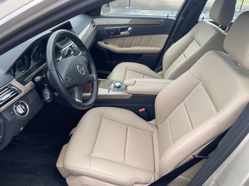 Used 2011 Mercedes-Benz E 350 Sedan image 11